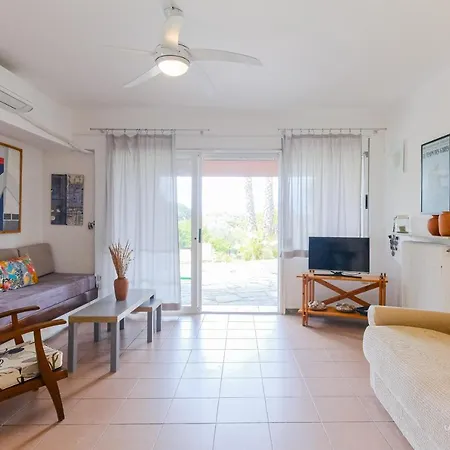 Small Karidi In Front Of The Sea Holiday home